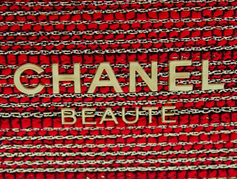 シャネル BEAUTE ノベルティ コスメポーチ ツイードポーチ レッド×ゴールド ラメ ホリデー クリスマス イベント限定 2022  CHANEL【Used 開封品】 - ブランドジャックリスト