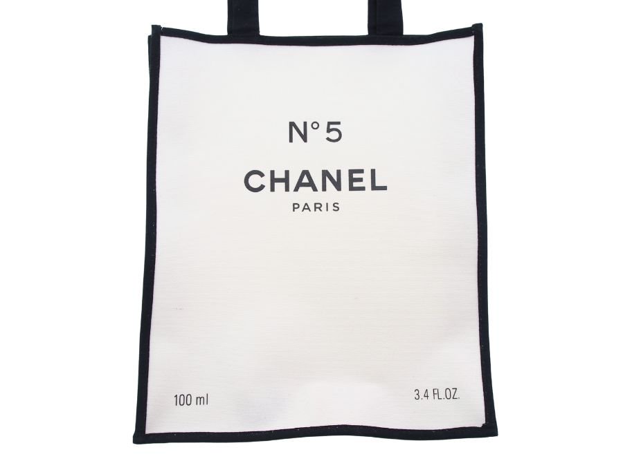 シャネル ノベルティ トートバッグ No.5 香水箱 100周年記念限定 N°5 CHANEL PAåRFUMS【Used 開封品】 -  ブランドジャックリスト