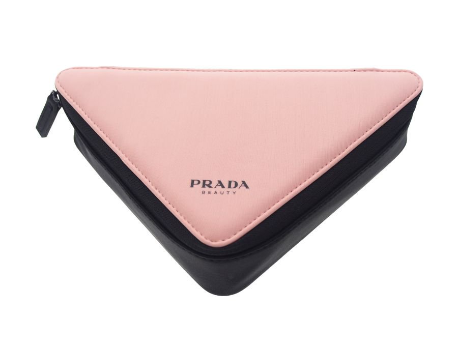 プラダ ノベルティ トライアングル ポーチ 三角形 ピンク バイカラー PRADA BEAUTY【New 新品】 - ブランドジャックリスト