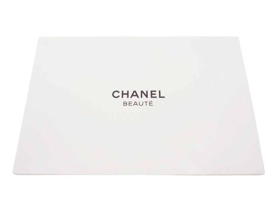 CHANEL　マストハヴセット　ポーチつき シャネル ノベルティ マストハヴセット コスメポーチ クラッチ