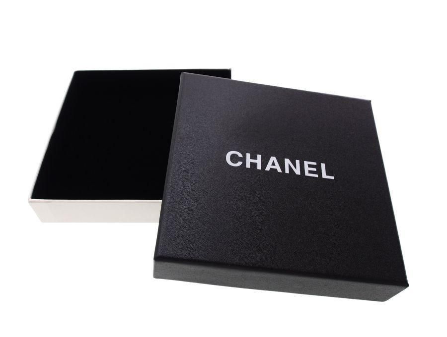 ͥ Ȣ åԥ եBOX ȼ åդ ֥å CHANELUsed ˾ʡۤξʲ
