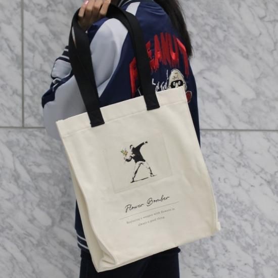 BRANDALISED帆布スクエアトートバッグ（Banksy/Balloon Girl