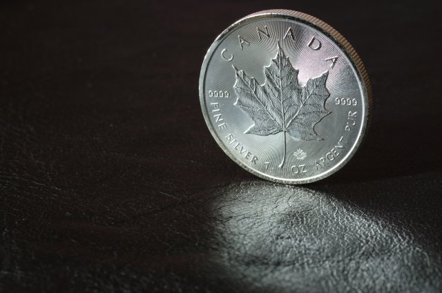 カナダのメイプルリーフ銀貨