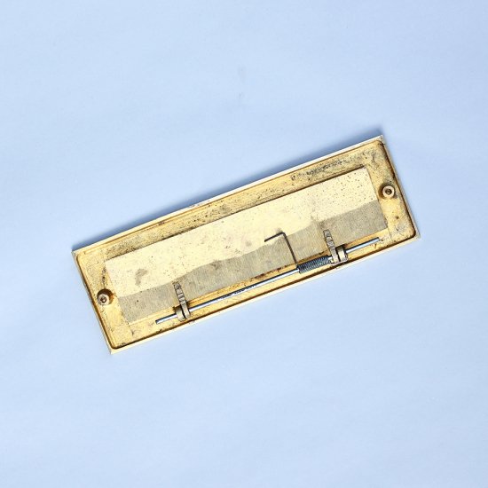 真鍮のレタープレート（郵便受け） 店舗・玄関ドアなどに アンティーク 