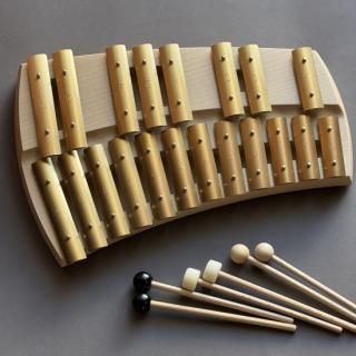 ドアーハープ（輸入元おもちゃ箱）ドイツ製　シュタイナー教育 ドアーハープ（輸入元おもちゃ箱）ドイツ製 シュタイナー教育