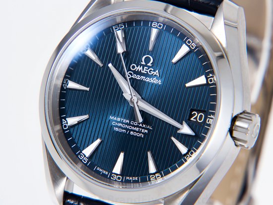オメガ OMEGA 231.13.39.22.03.001 ブルー メンズ 腕時計