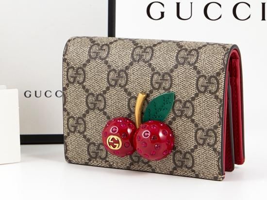 GUCCI グッチ 財布 さくらんぼ GGスプリーム キャンバス カードケース-