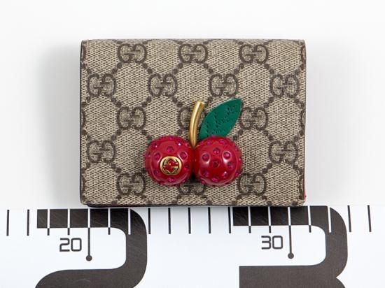 グッチ GUCCI 財布 チェリー付き GGスプリーム キャンバス カード 