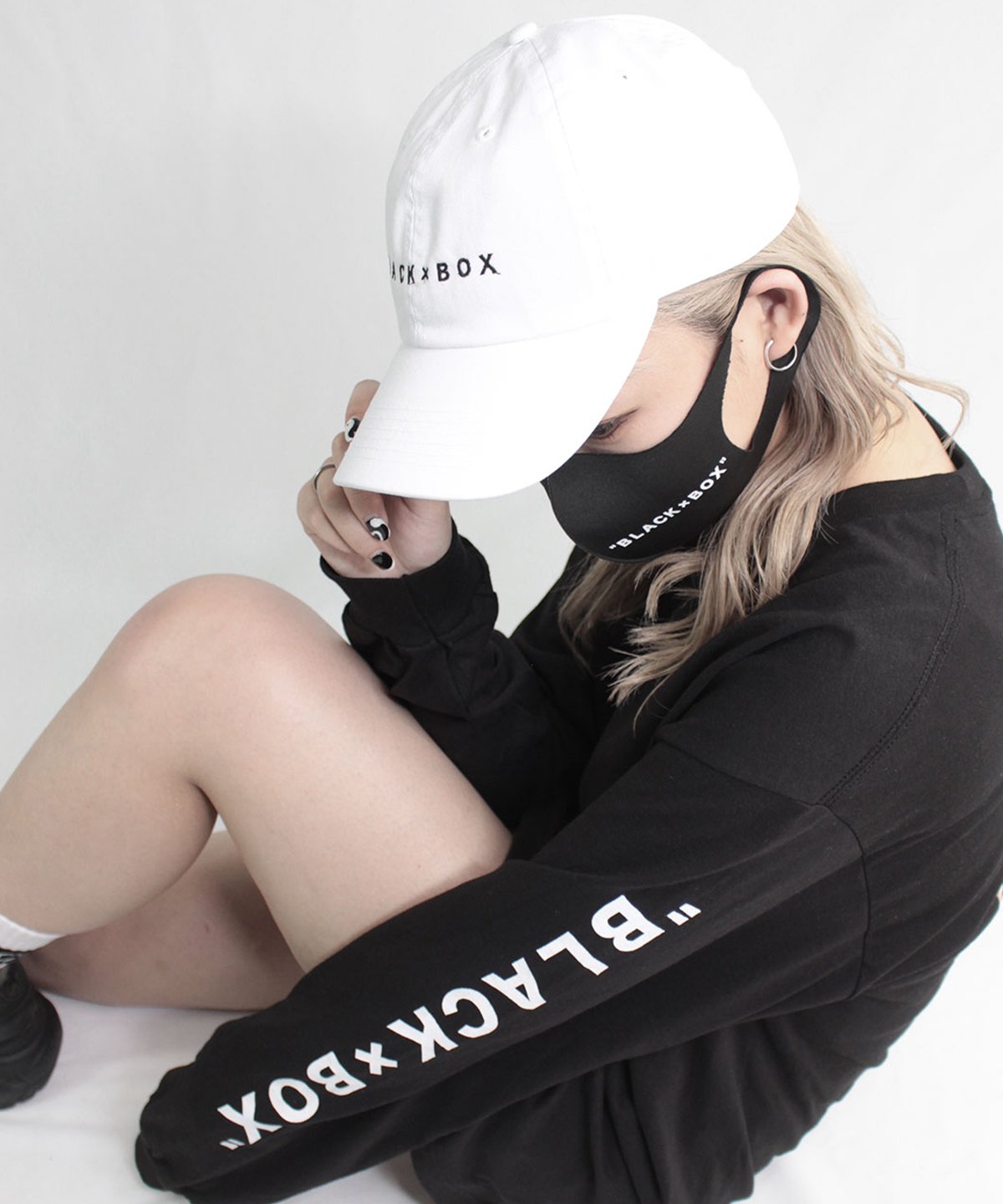 BLACK×BOX BLACK LOGO CAP WHT