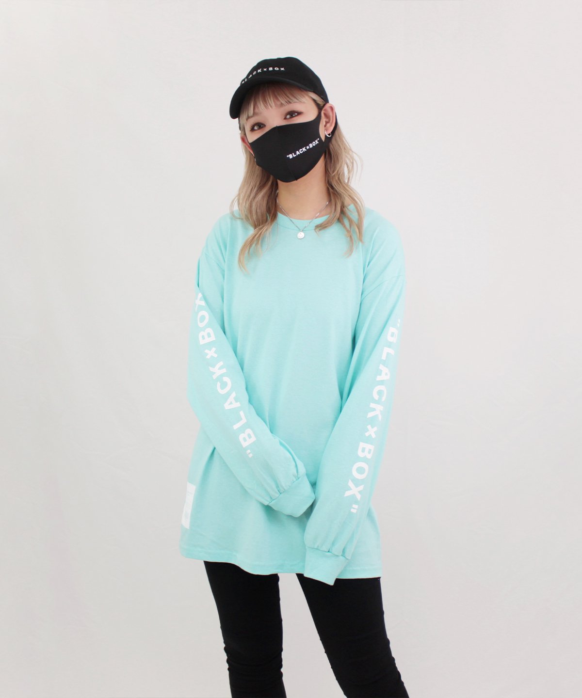 BLACK×BOX Sleeve LOGO Long T-shirts