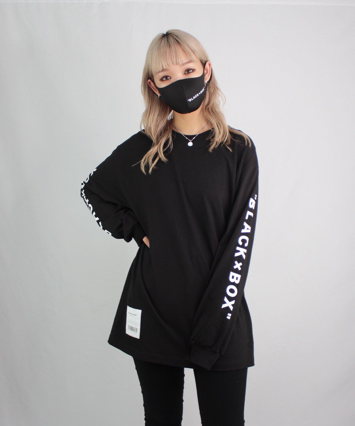 BLACK×BOX Sleeve LOGO Long T-shirts