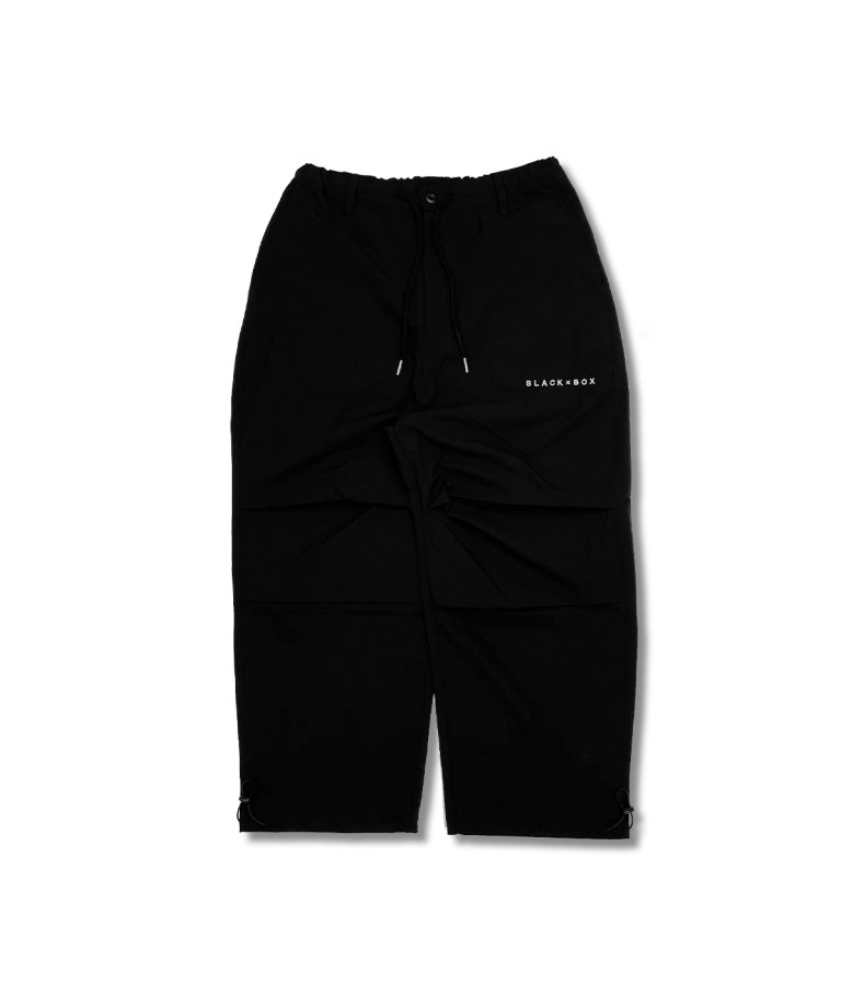 <img class='new_mark_img1' src='https://img.shop-pro.jp/img/new/icons15.gif' style='border:none;display:inline;margin:0px;padding:0px;width:auto;' />BLACK×BOX Embroidery Wide Spindle Pants.BLACK