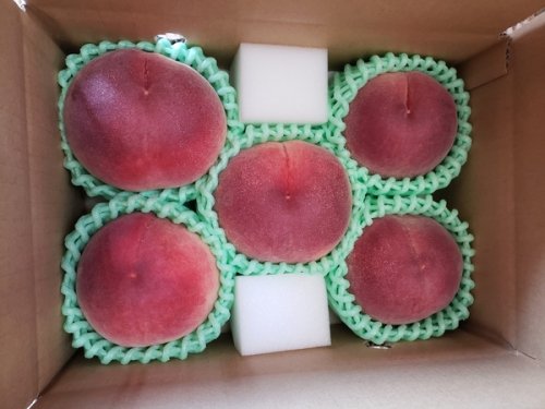 むっちさま専用　山梨のめっちゃ甘い桃　２箱特大を2キロの箱に6個詰め発送