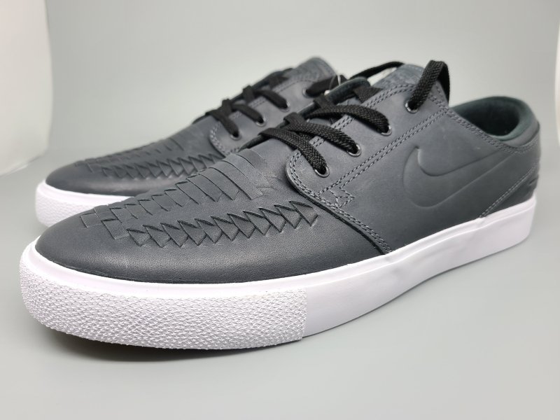 cantante ambición Organo STEFAN JANOSKI CRAFTED AR4904-002|snisellya NIKE通販店