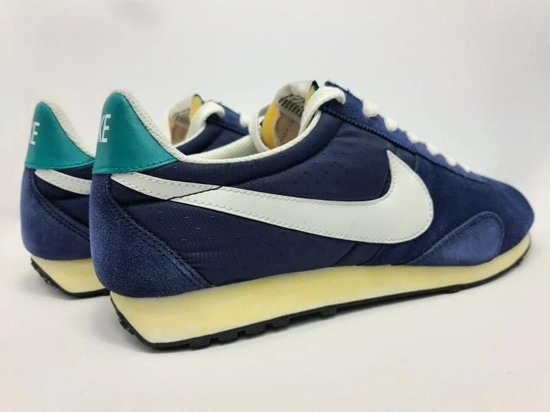 NIKE PRE MONTREAL RACER 506192-400 紺/白