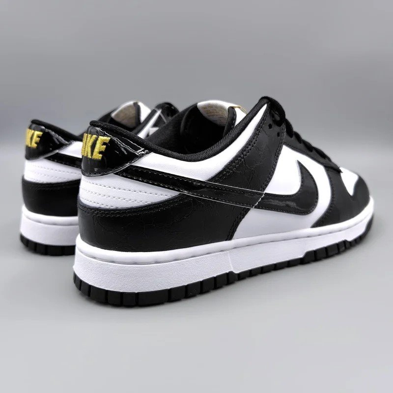 NIKE DUNK LOW'WORLD CHAMP'DR9511-100 白/黒
