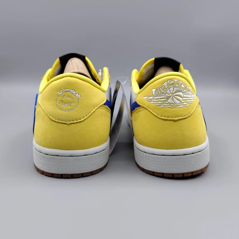 TRAVIS SCOTTxWMNS AIR JORDAN 1 LOW OG SP Canary DZ4137-700 28.5cm 9 snisellya