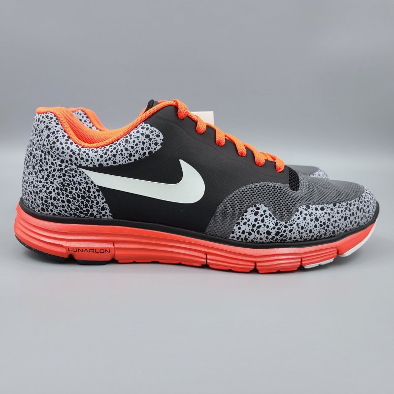 NIKE LUNAR SAFARI FUSE 525059-016 スニセルヤ