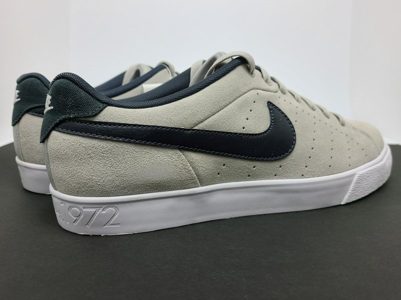 NIKE COURT TOUR 458673-012|snisellya NIKEスニーカー通販店