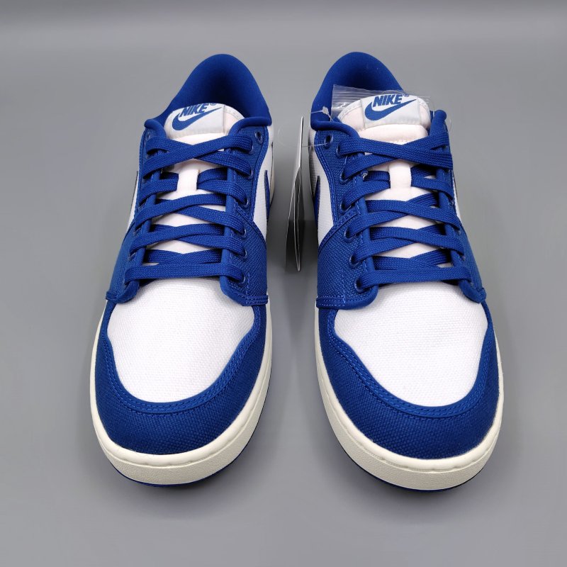 Air jordan 1 low hotsell insignia blue