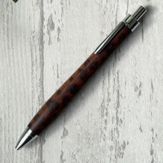 木製ボールペン 日本製の高級な天然木のボールペン通販 | 山猫家