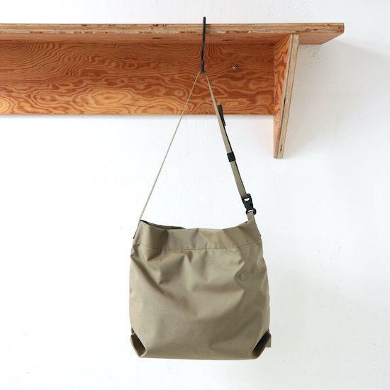 ENDS and MEANS (エンズアンドミーンズ) / SHOULDER BAG