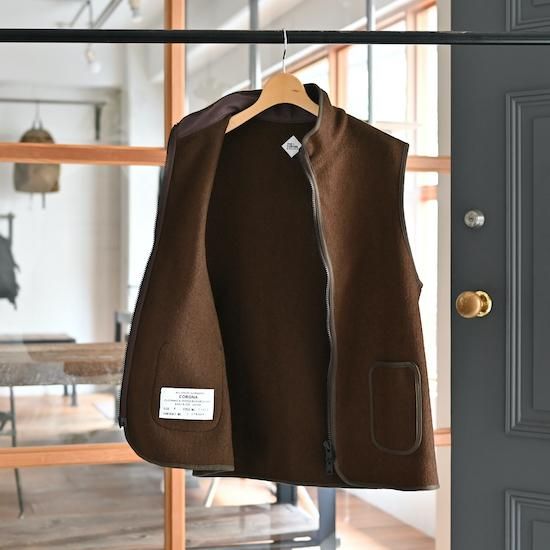 THE CORONA UTILITY / PISTACHIO VEST *BEACH PILE - herbie