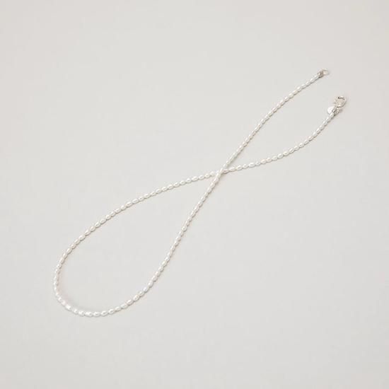 ERA. / TWNKL PEARL NECKLESS