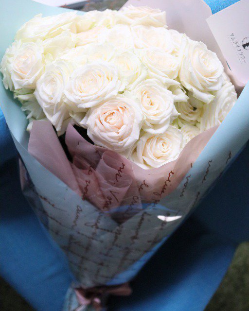 国産バラの花束 白30本 サムライフラワー