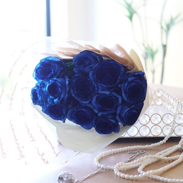 青バラ12本|静かな青が語る上質で神秘的なフラワーギフト 青バラ12本|静かな青が語る上質で神秘的なフラワーギフト