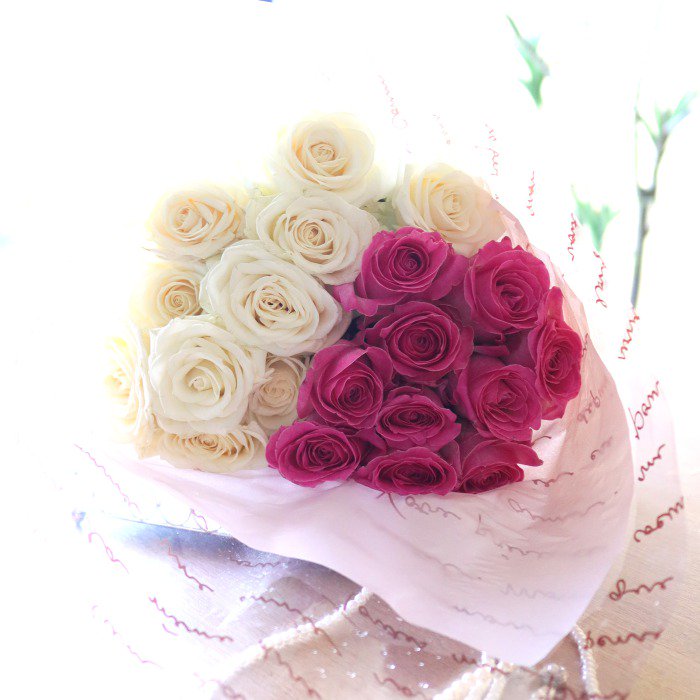 バラ花束 ピンクと白 ハーフ＆ハーフ 20本