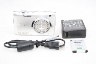 販売  カメラメーカー Nikon  COOLPIX A100  シルバー A100SL（中古）