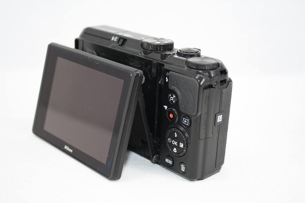 セールの時期 Nikon COOLPIX A900 SDカード付属 - カメラ