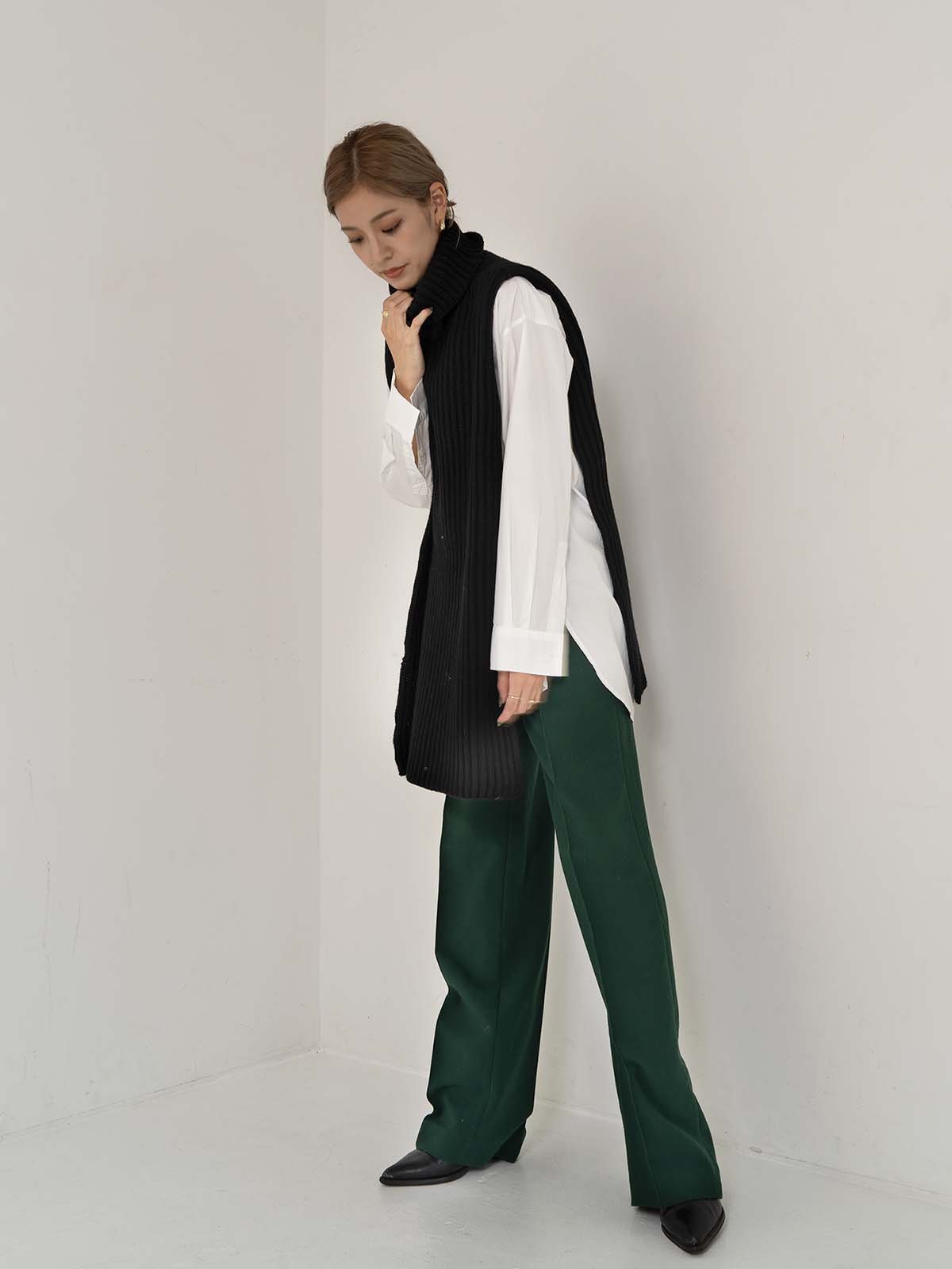 Side Open Knit Vest - LODIUM