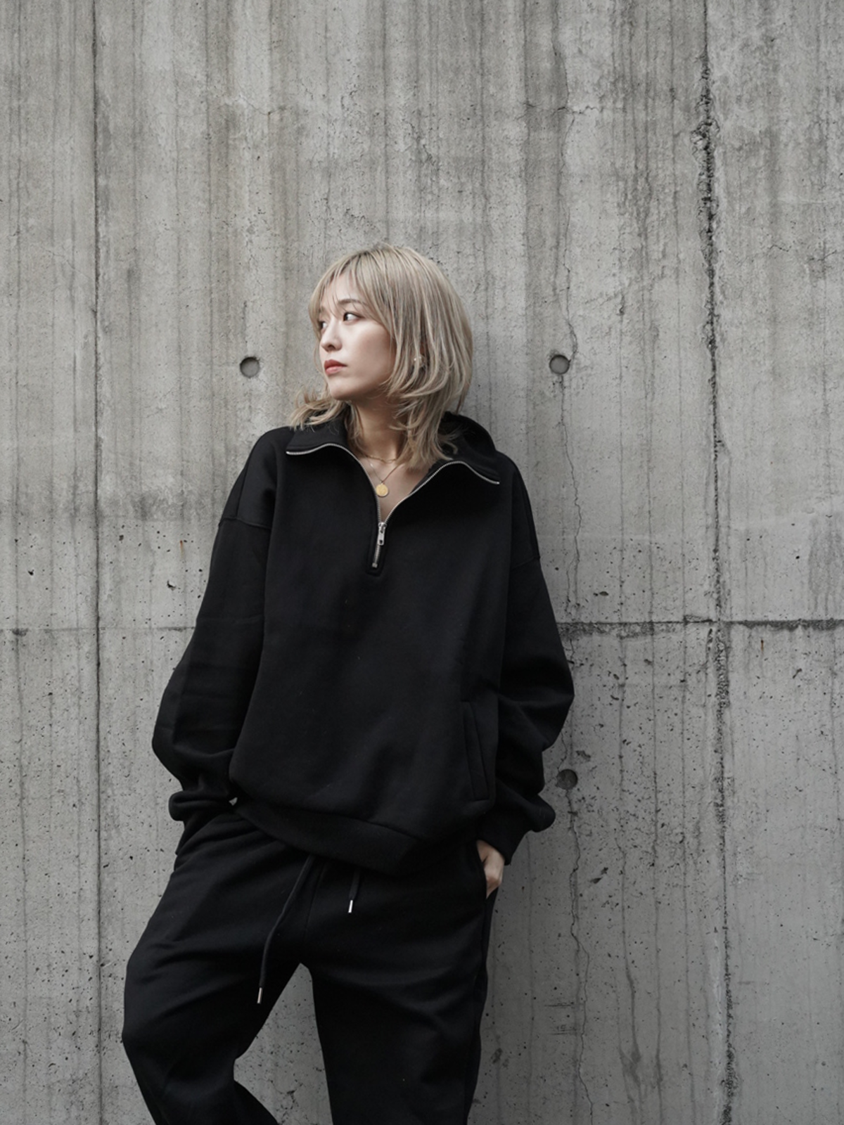 御検討いただければ幸いですmmLODIUM 即完売品 スウェットAnorak Sweat SetUp BLK