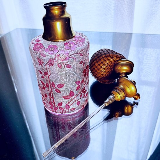 花のオールドバカラ＊エグランチエの香水瓶#3 Eglantier美しいエッチング