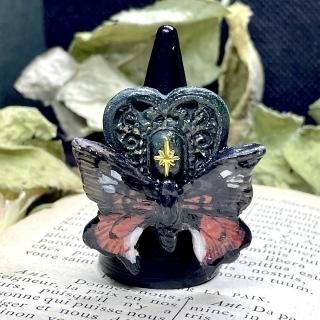パルナシウス・ジャックエモンティー（1オス、インド産） パルナシウス・ジャックエモンティー（1オス、インド産）