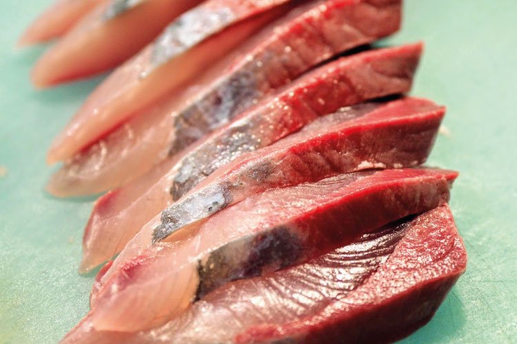 丸庄水産のカンパチ、ブリ、鯛は良質な脂がのって美味しいです！