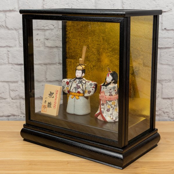 華子の出品ガラスケース付き（寸法：高さ   約43cm）   木目込み人形