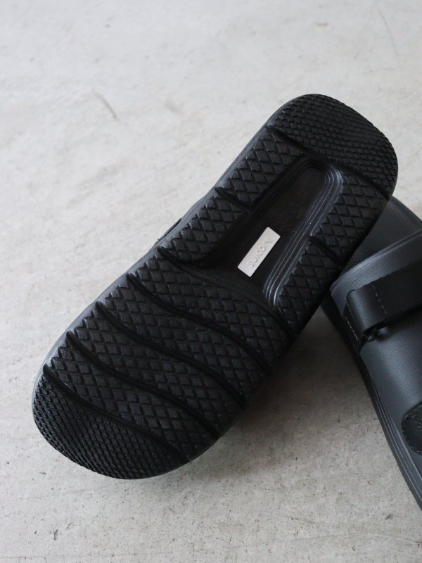 SUICOKE 