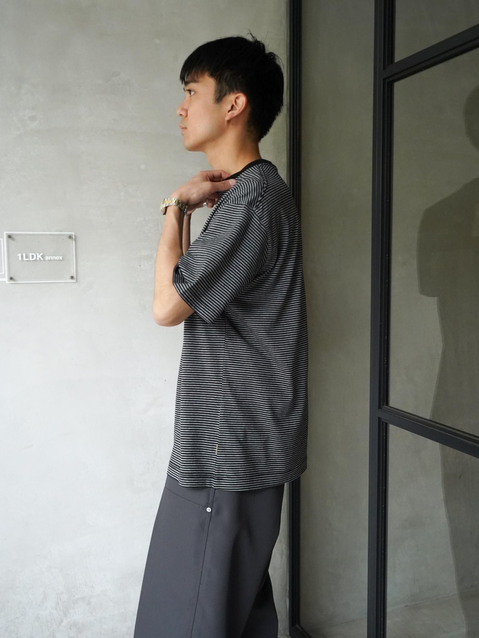 FARAH（ファーラー）Multi striped S/S Tee / WHITE 公式通販