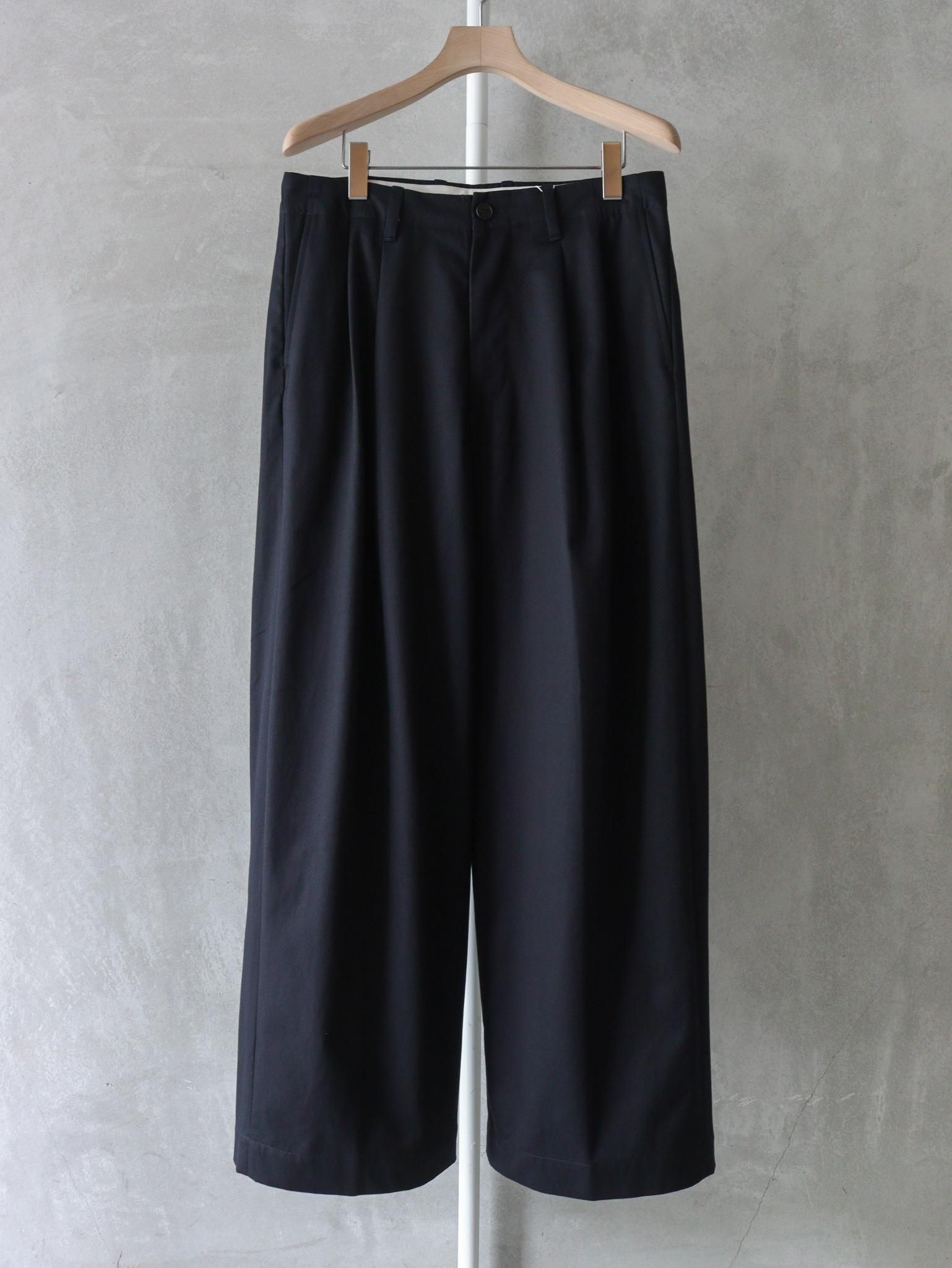 universal products ワイドチノ　2 UNIVERSAL PRODUCTS.(ユニバーサルプロダクツ)2TUCK CHINO WIDE