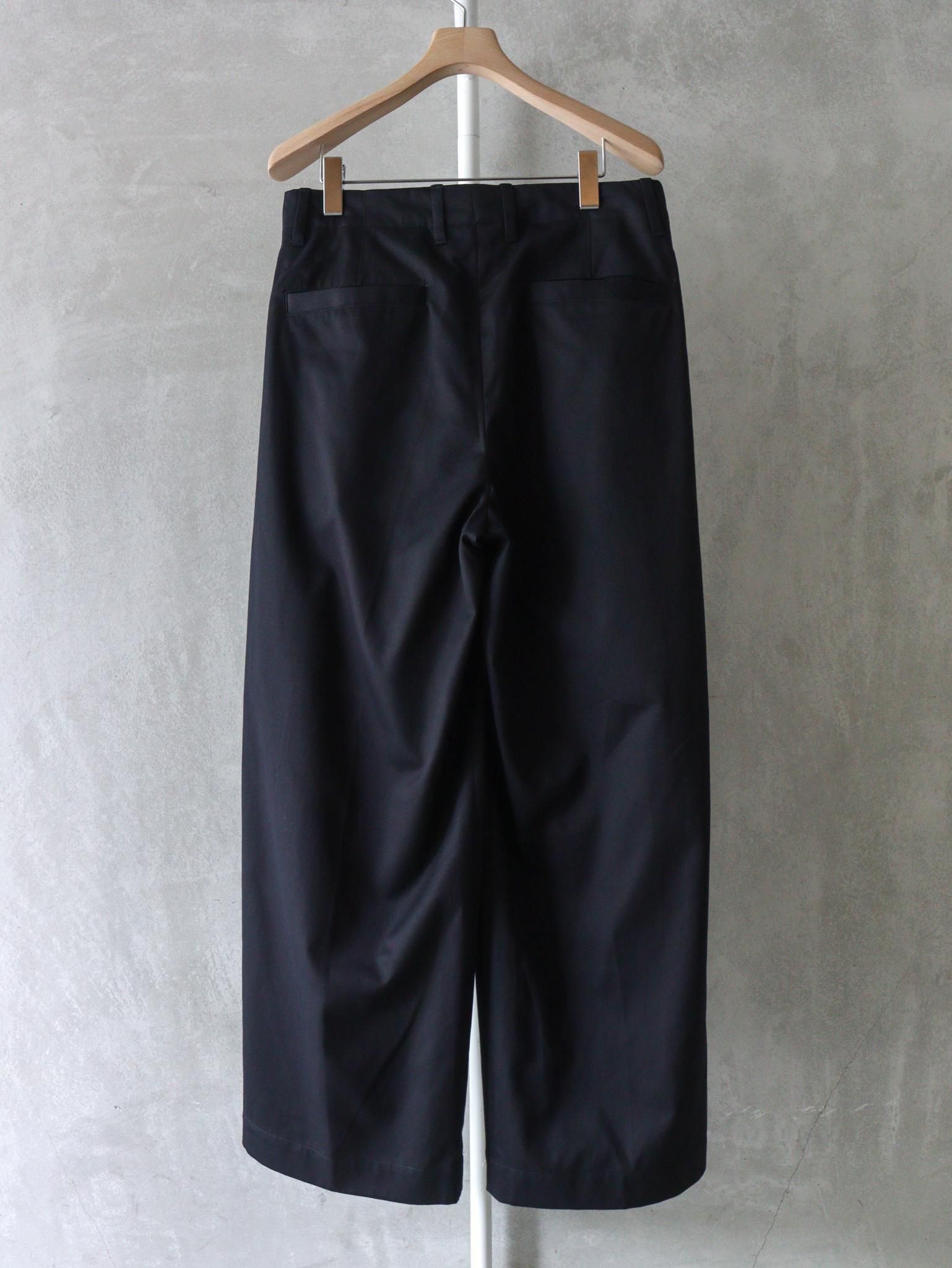 universal products ワイドチノ　2 UNIVERSAL PRODUCTS.(ユニバーサルプロダクツ)2TUCK CHINO WIDE