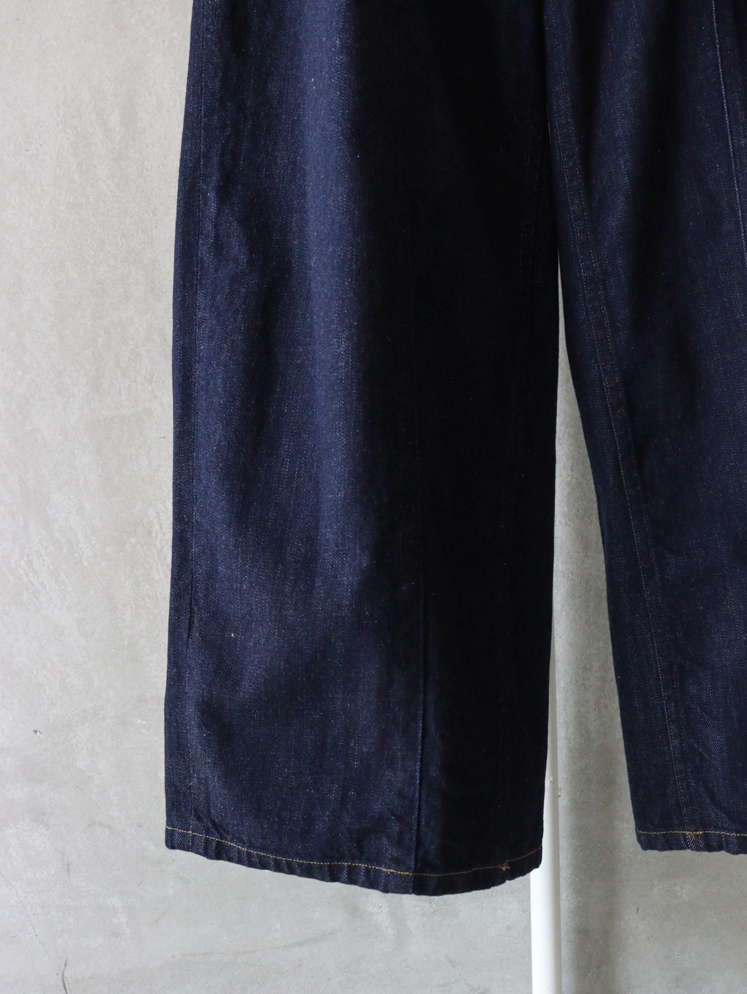パンツ Denim 3Pleated Wide-Leg Trousers Denim 3Pleated Wide-Leg Trousers | YOKE Official Website
