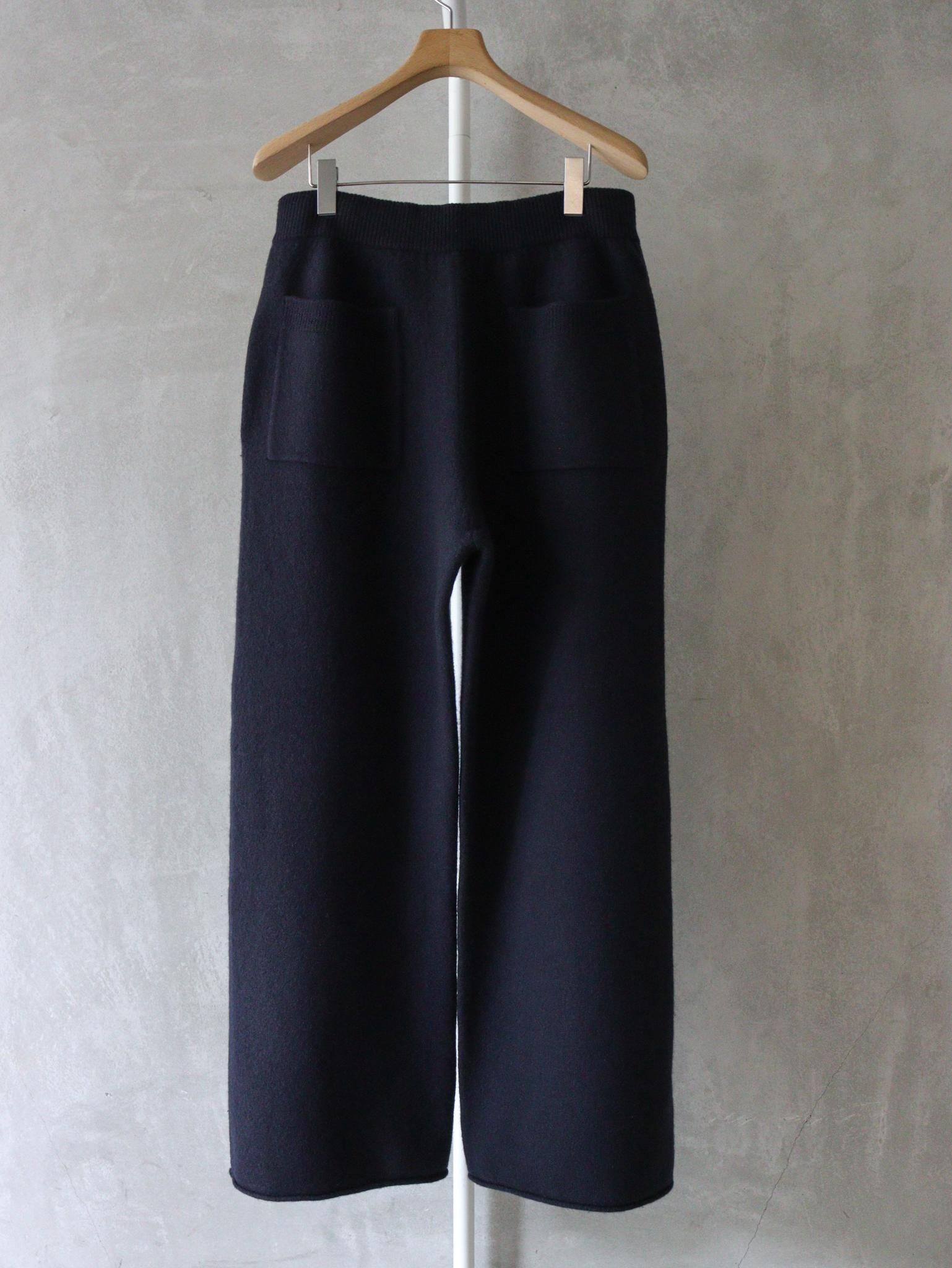 UNIVERSAL PRODUCTS.（ユニバーサルプロダクツ）FELTED MERINO