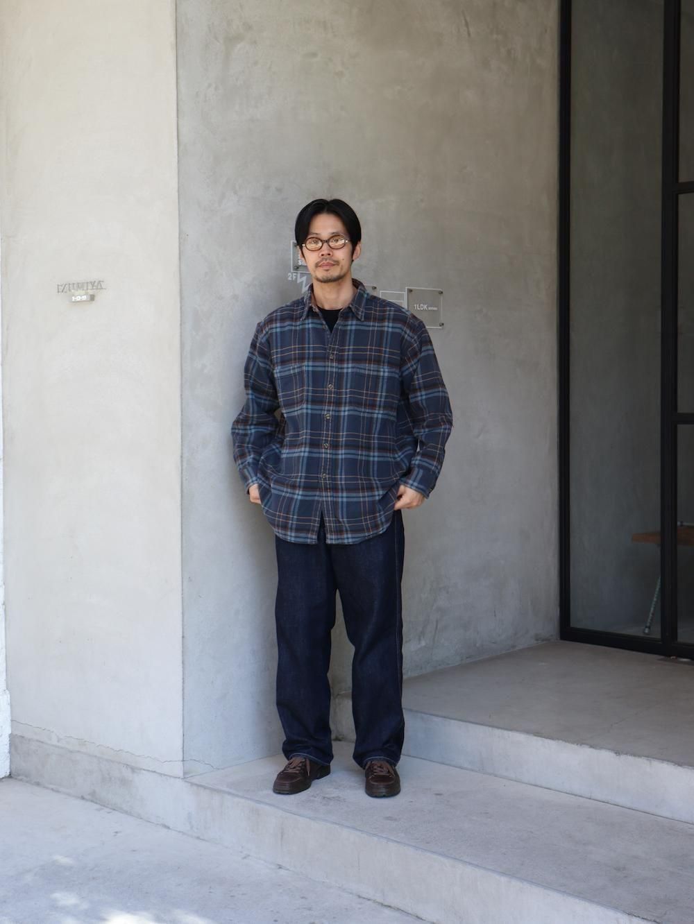 ST. JOHN'S BAY used heavy flannel shirt