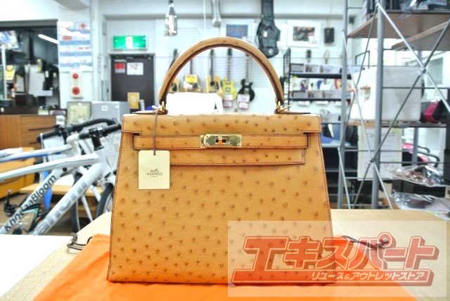 湘☆598 未使用 HERMES / エルメス KELLY / ケリー 28 オーストリッチ 外縫い ゴールド金具 - リサイクルショップ  エキスパート公式オンラインストア