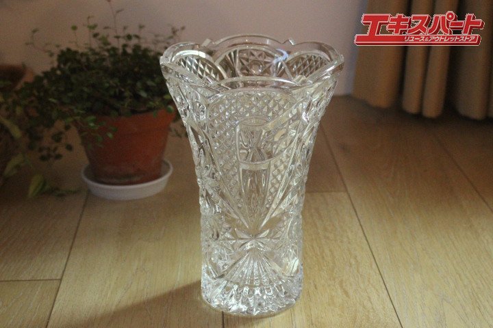 ボヘミアン　クリスタルガラス　未使用美品　花瓶　フラワーヴェース　チェコ