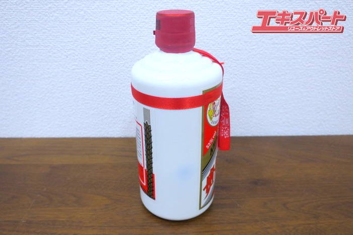 未開栓 貴州茅台酒 マオタイ酒 天女ラベル 2018 MOUTAI KWEICHOW 中国酒 500ml 53% 箱 グラス付き 戸塚店 -  リサイクルショップ エキスパート公式オンラインストア