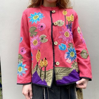 <img class='new_mark_img1' src='https://img.shop-pro.jp/img/new/icons20.gif' style='border:none;display:inline;margin:0px;padding:0px;width:auto;' />Embroidery Oriental Jacket PNK